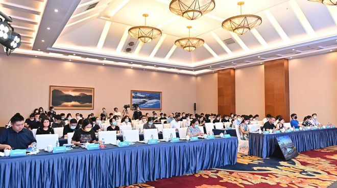 強(qiáng)化防控意識(shí)，構(gòu)筑堅(jiān)實(shí)防線——成都市會(huì)展業(yè)新冠肺炎疫情防控專項(xiàng)培訓(xùn)圓滿舉辦